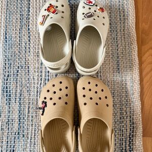 Kids Crocs tan and Cream Clogs youth 2 & 3